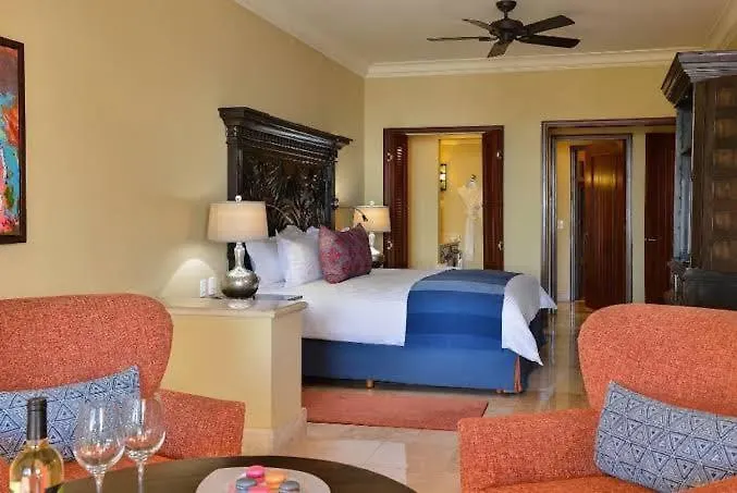 Aparthotel Pueblo Bonito Sunset Golf & 4*